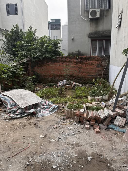 Đất nền Hữu Hòa Thanh Trì 34m² giá 3 tỷ - Sổ đỏ chính chủ, pháp lý rõ ràng!