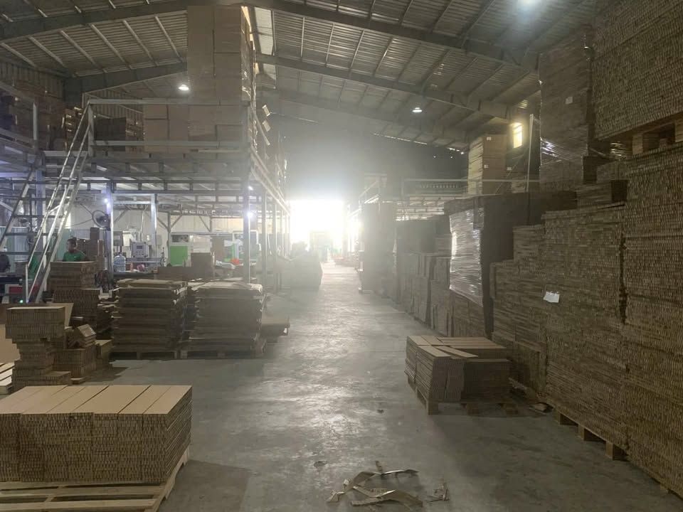 Xưởng 1900m² tại Tân Vĩnh Hiệp, Tân Uyên - Giá 25 tỷ - Đầu tư sinh lời ngay!