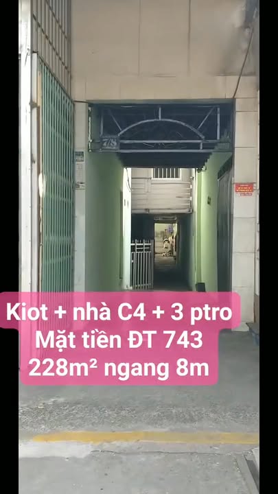 Mặt tiền ĐT 743, Bình Hòa, Thuận An 228m² giá 7,9 tỷ - Kinh doanh sầm uất!