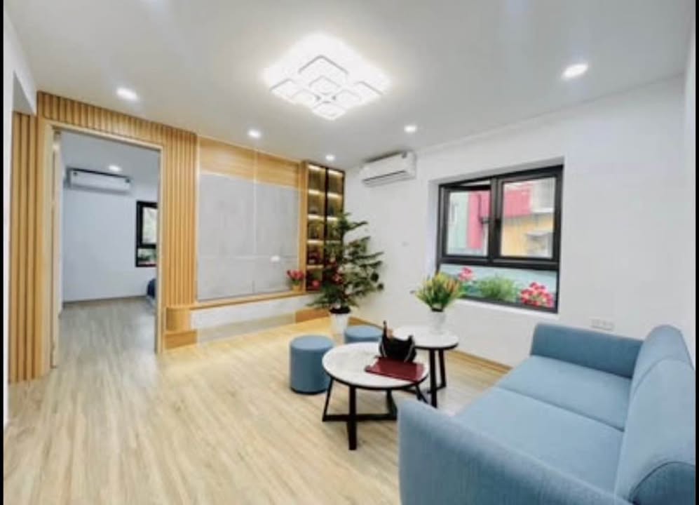 Căn hộ 2PN đường Nguyễn Hiền, quận Hai Bà Trưng, 43m² giá 5 tỷ - Sổ đỏ chính chủ!