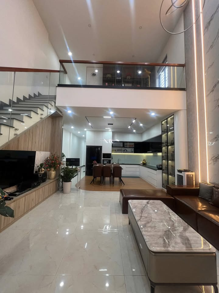 Nhà mới kiên cố tại Lộc Sơn, Bảo Lộc - 156m² giá 4 tỷ - Tiện nghi đầy đủ!