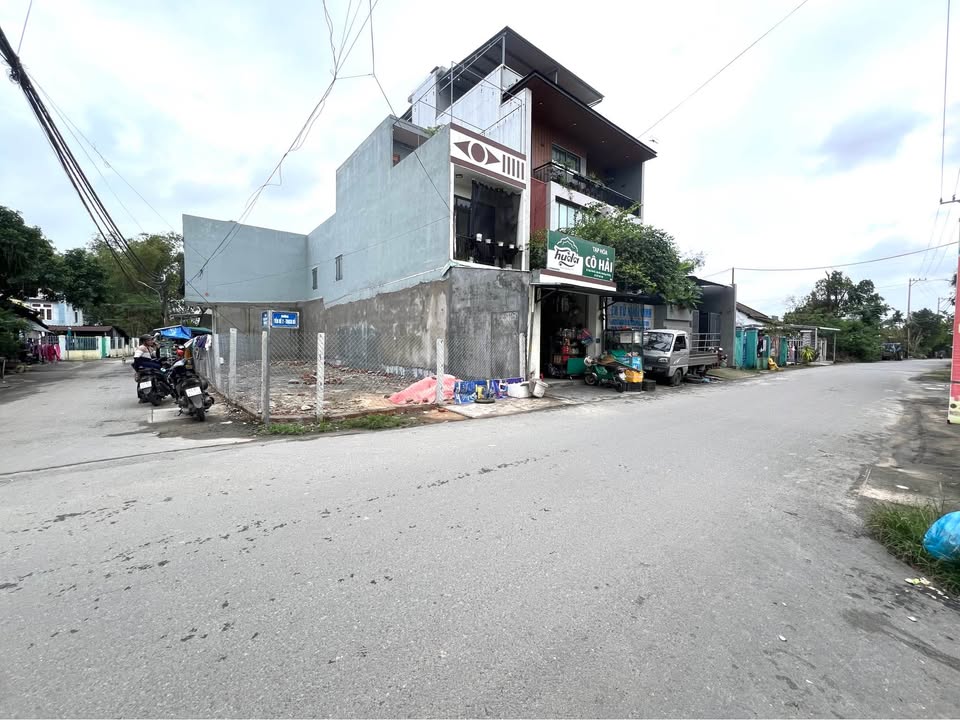 Đất nền Hòa Tiến Đà Nẵng 128m² giá 2.7 tỷ - Vị trí kinh doanh đắc địa!