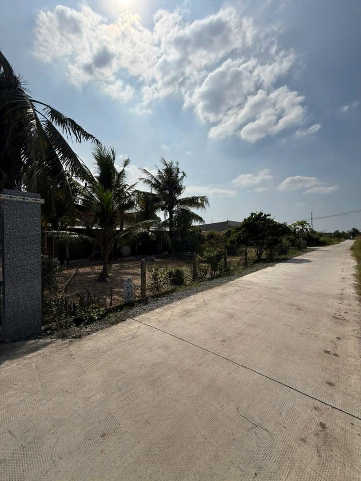 Đất nền Xuyên Á Hóc Môn 155m² giá 1 tỷ - Đầu tư sinh lời tiềm năng!