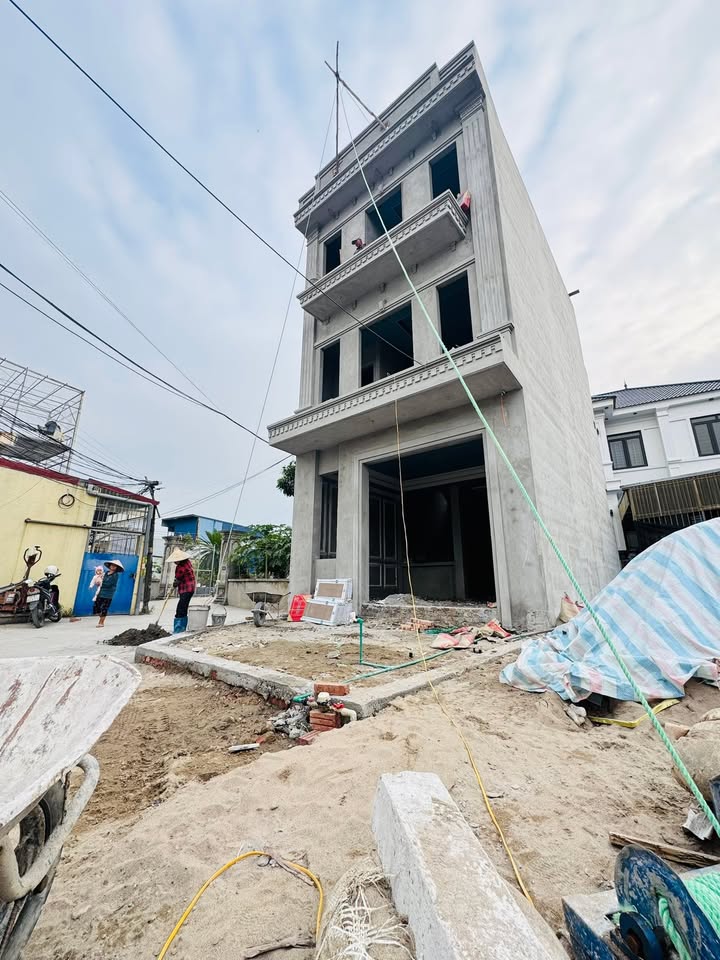 Nhà đẹp Đào Yêu, Hải Phòng 60m² giá 2.75 tỷ - Ô tô vào tận sân