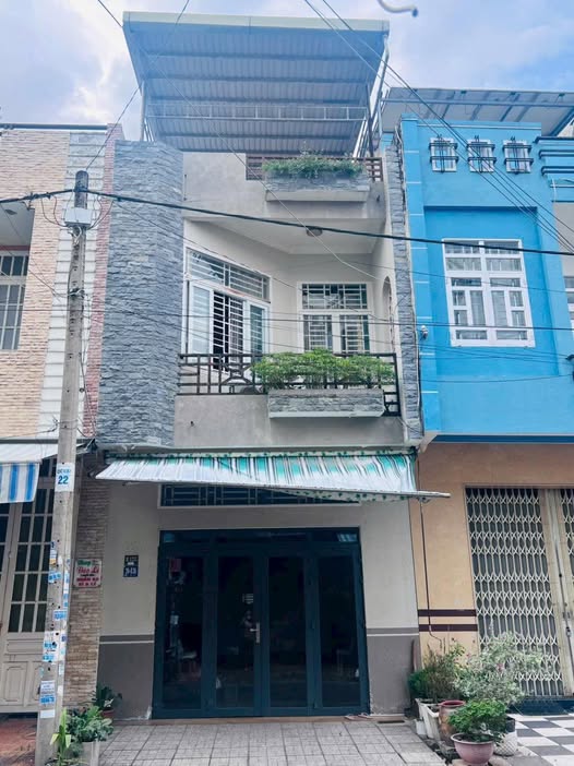 Nhà 2 Lầu Đường Ngô Tất Tố, Quận Ninh Kiều, Cần Thơ - Giá 5 tỷ, Sổ Hồng Chính Chủ!