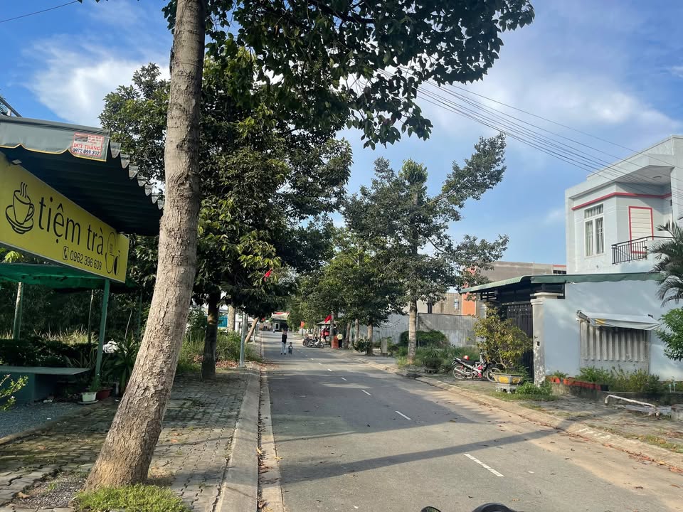 Nhà mặt tiền kinh doanh Long Phú, Phước Thái 95m² giá 2 tỷ - Cơ hội đầu tư tuyệt vời!