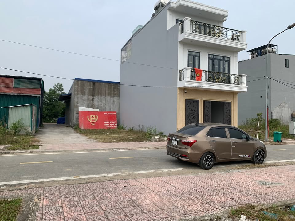 Đất nền Kim Bôi 96m² giá 2.5 tỷ - Sổ hồng chính chủ, bao sang tên!