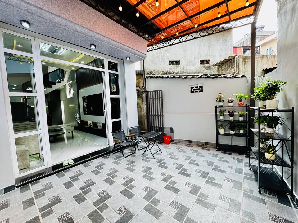 Bán Nhà Phố Hoàng Quý, Lê Chân, Hải Phòng 50m² giá 3.98 tỷ - Nhà đẹp vào ở ngay!