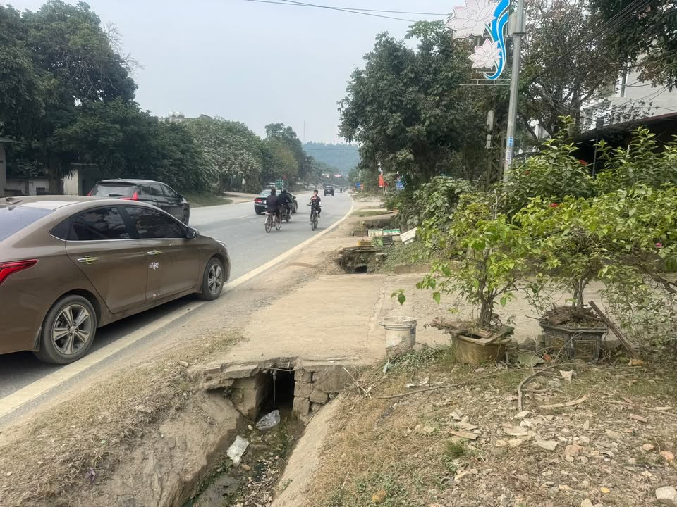 Đất nền Quốc lộ 6, Thị trấn Lương Sơn 120m² giá 2.1 tỷ - Cơ hội đầu tư sinh lời!