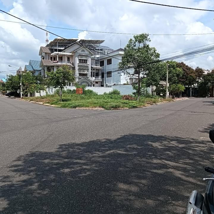 Đất nền lô góc 2 mặt tiền Trần Đại Nghĩa, Phan Thiết 463m² giá 13.2 tỷ - Cơ hội đầu tư hấp dẫn!