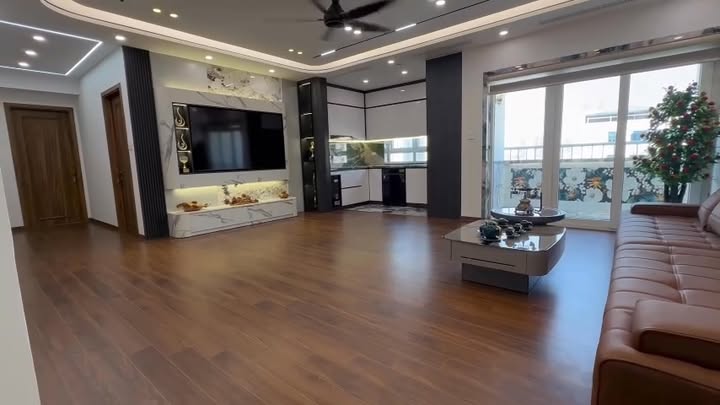 Căn hộ chung cư Trung Yên 1, Cầu Giấy 145m² - Full nội thất cao cấp, sẵn sàng ở ngay!