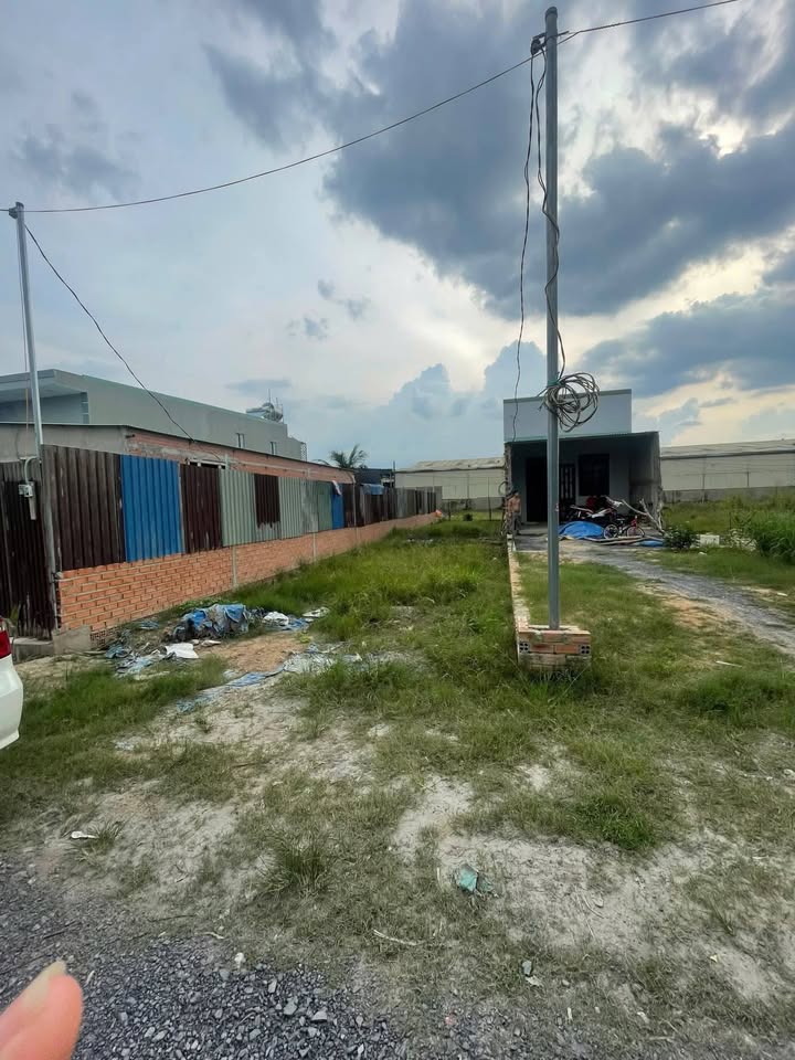 Đất nền Trảng Bom 140m² giá chỉ 3xx triệu - Cơ hội đầu tư hiếm có!