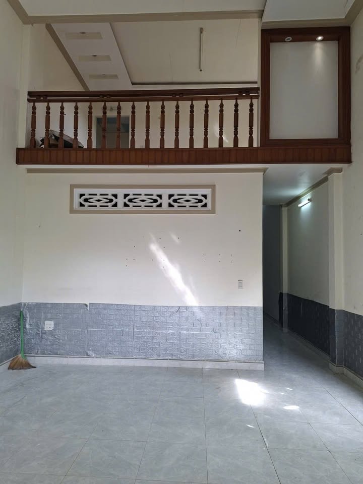 Nhà hẻm 135 Trần Quốc Toản, B'lao, Bảo Lộc 125m² giá 1.95 tỷ - Sổ đỏ chính chủ!