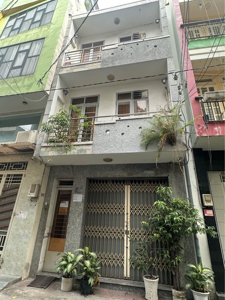 Nhà phố hẻm xe hơi Lê Văn Sỹ, Quận 3, 110m² giá 16.3 tỷ - Dòng tiền ổn định 15-20 triệu/tháng!