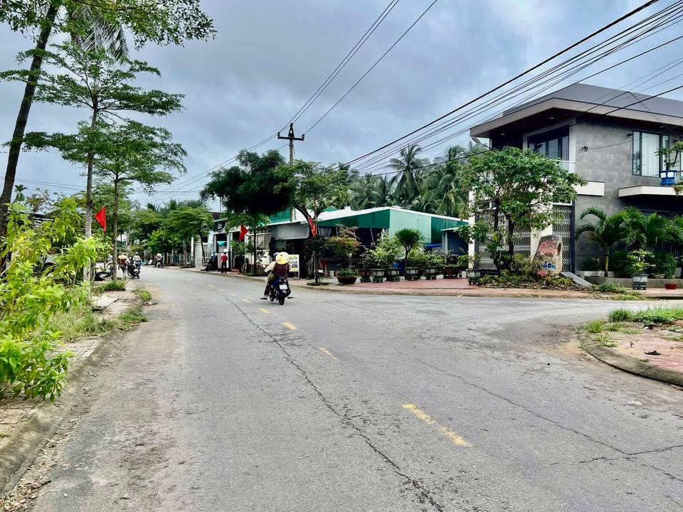 Đất thổ cư mặt tiền Trần Quang Khải, Tam Quan Bắc 115.5m² giá 1 tỷ - Cơ hội đầu tư tuyệt vời!