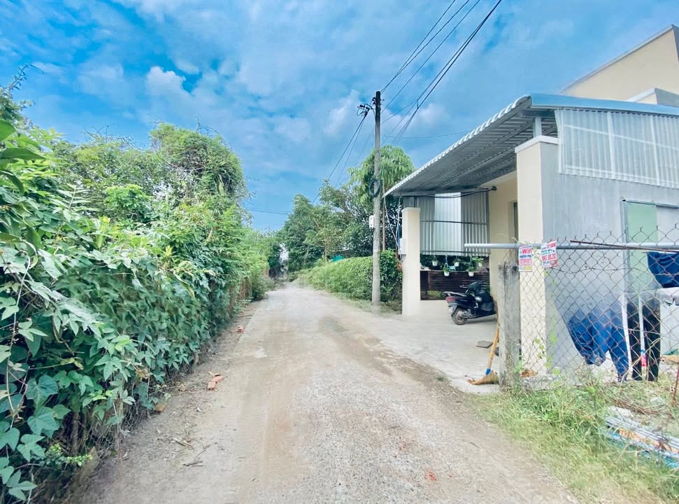 Đất nền Hẻm Nguyễn Văn On, Củ Chi 162m² giá 3 tỷ - Xây dựng tự do, thương lượng!