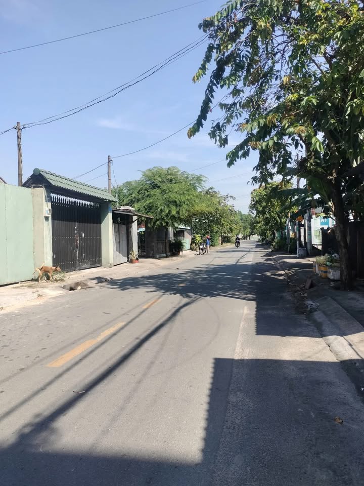 Lô đất đẹp mặt tiền Phan Văn Hớn, 400m², giá 12 tỷ - Tiềm năng đầu tư lớn!