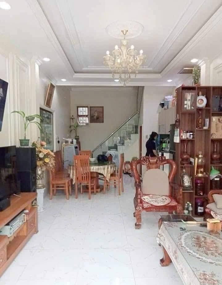 Nhà phố Đống Đa, Quy Nhơn 40m² giá 3 tỷ - Thiết kế hiện đại, ô tô vào tận nhà!