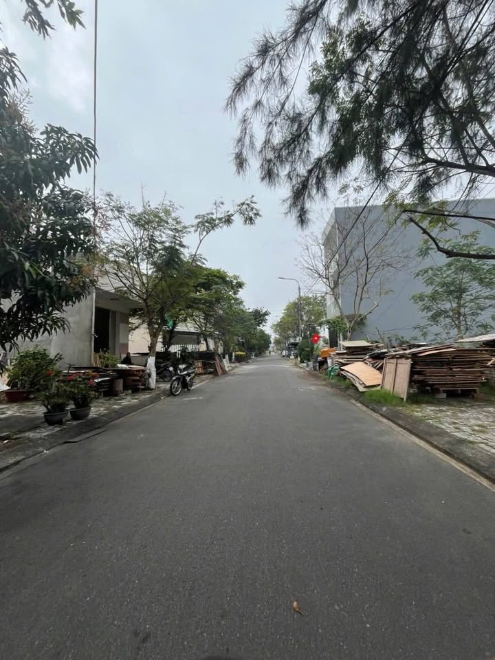 Đất lô góc Bùi Bình Uyên, Ngũ Hành Sơn 105m² giá chỉ 6 tỷ - Cơ hội đầu tư tuyệt vời!