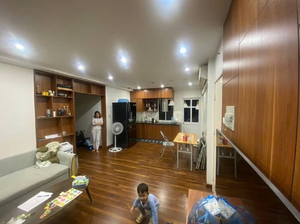 Căn hộ CT2B Thạch Bàn 108m² giá 6 tỷ - Tầng cao view thoáng, chính chủ bán gấp!