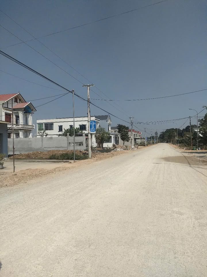 Đất nền 125m² hướng Nam tại thị trấn Tân Phong - Giá 1.5 tỷ VND