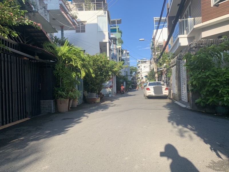 Nhà 5 tầng hẻm ô tô, lô góc 2 mặt - Âu Dương Lân, 107m² giá 8.5 tỷ - Cơ hội đầu tư tuyệt vời!