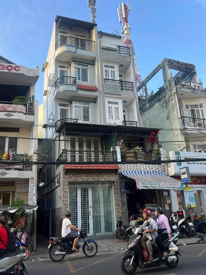 Nhà mặt tiền Hưng Phú, quận 8, 36.8m², giá 8.6 tỷ - Cơ hội vàng cho nhà đầu tư!