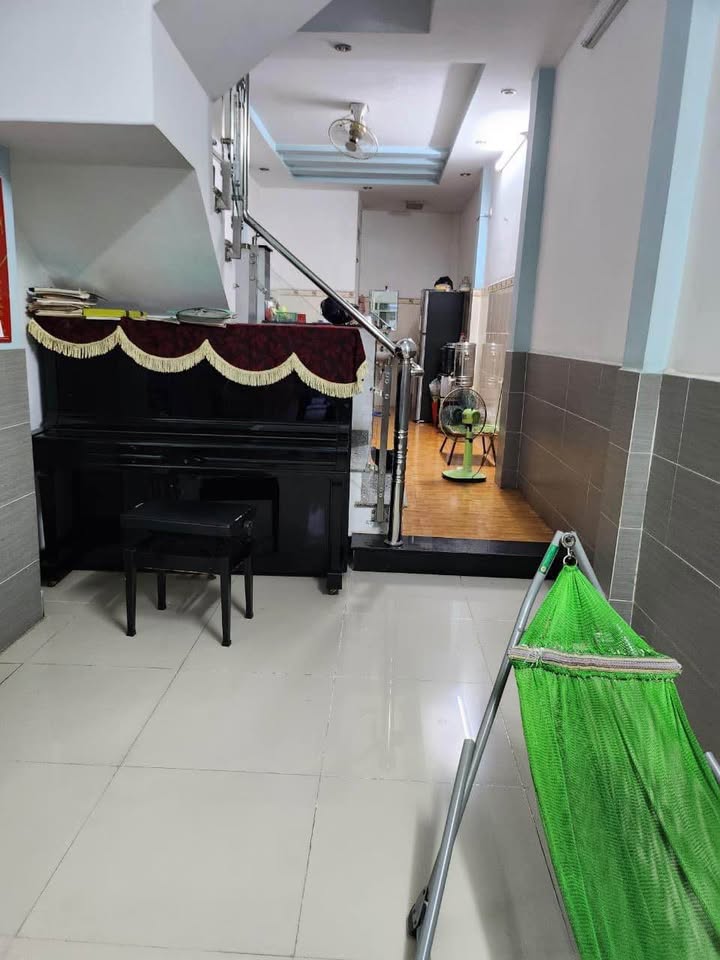 Nhà phố Lê Đại Hành, Quận 11 47.4m² giá 5 tỷ - Thiết kế hiện đại, sẵn sàng vào ở!