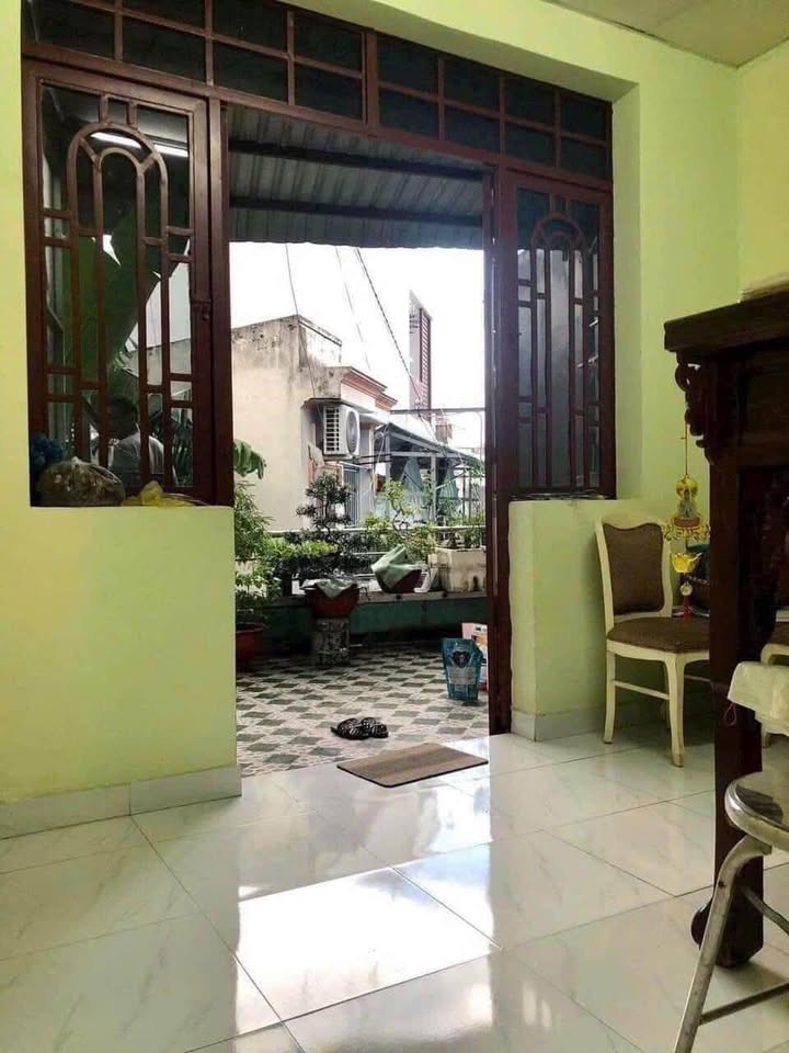 Bán nhà hẻm Tô Ký, Tân Chánh Hiệp, Q12 - Diện tích 68m², giá 3 tỷ - Sổ hồng riêng, thương lượng chính chủ!