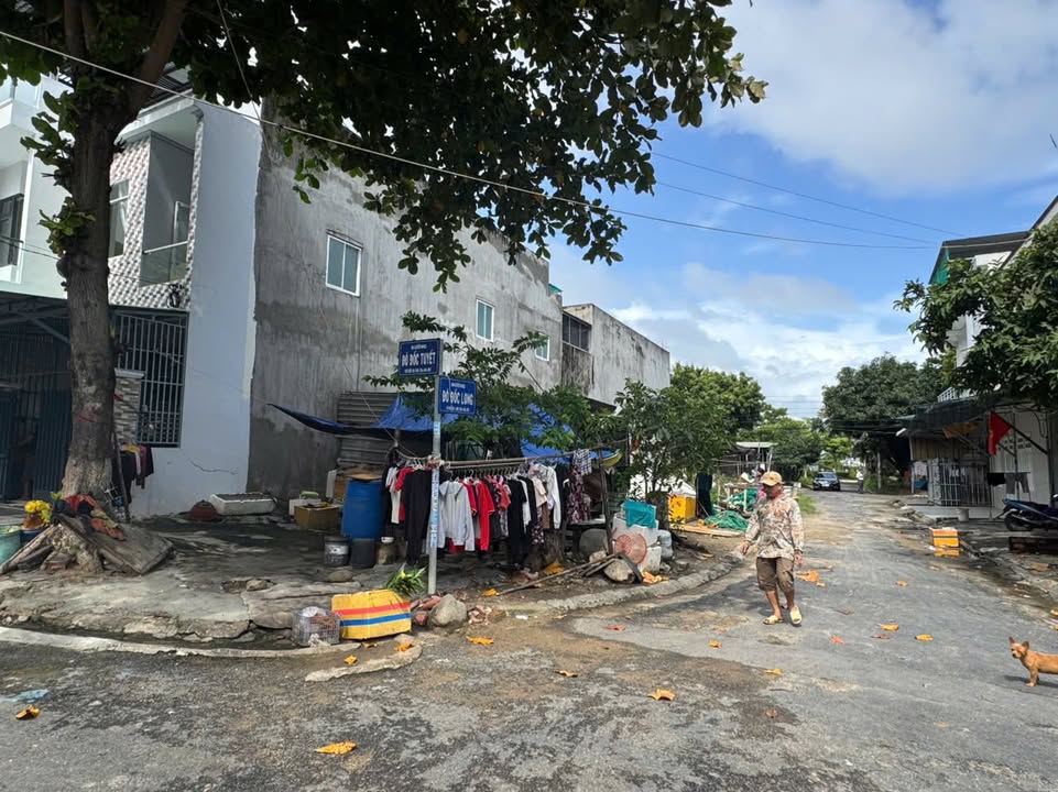 Đất nền góc Đô Đốc Tuyết, phường Phước Đồng, Nha Trang 91.5m² - Cơ hội đầu tư vàng!