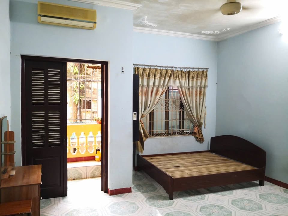 Cho thuê nhà nguyên căn Ngõ 48, Hoàng Liệt, 40m² - Ô tô đỗ cửa, bàn giao ngay!