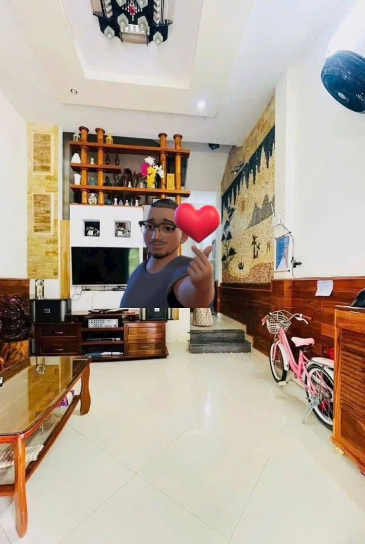 Bán nhà 4 tầng mặt tiền Phường Ghềnh Ráng, Quy Nhơn - 40m² giá 3.5 tỷ, chính chủ!