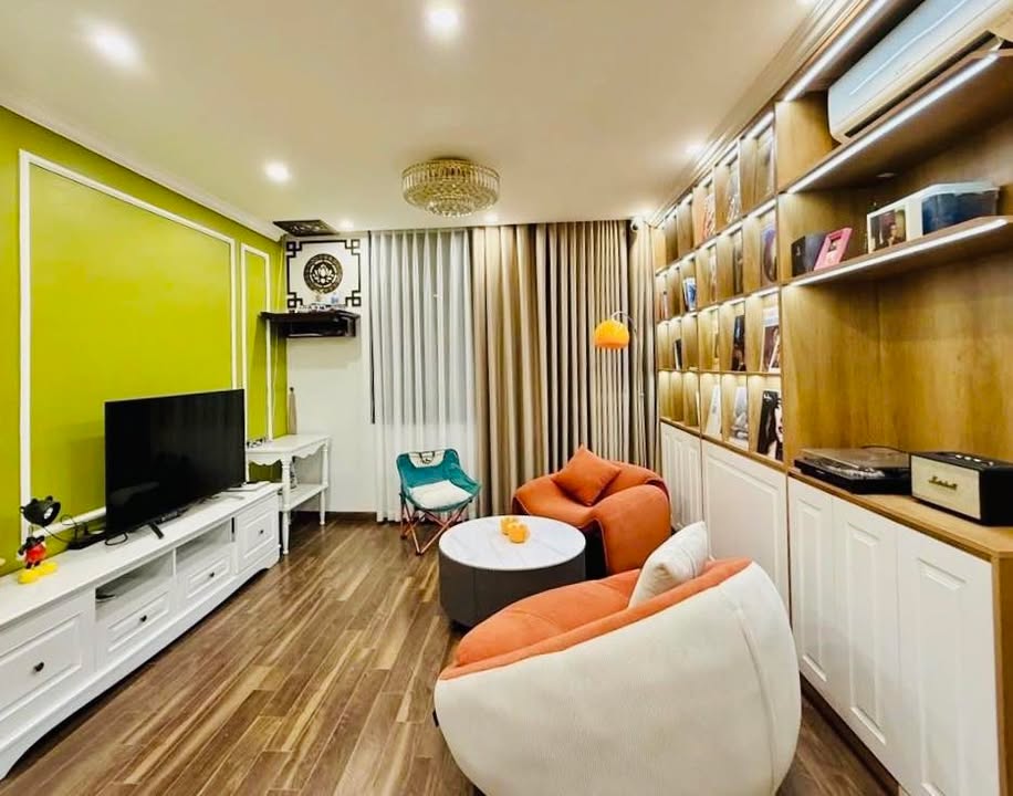 Căn hộ Eco City Việt Hưng 75m² giá 6 tỷ - Phong cách Châu Âu sang trọng!