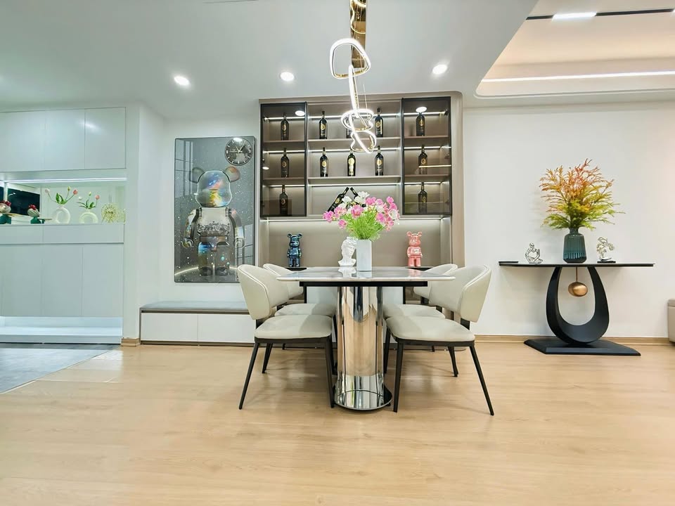 Căn hộ Eco Green Nguyễn Xiển 74.54m² giá 6.5 tỷ - Thiết kế hiện đại, Sẵn sàng vào ở!