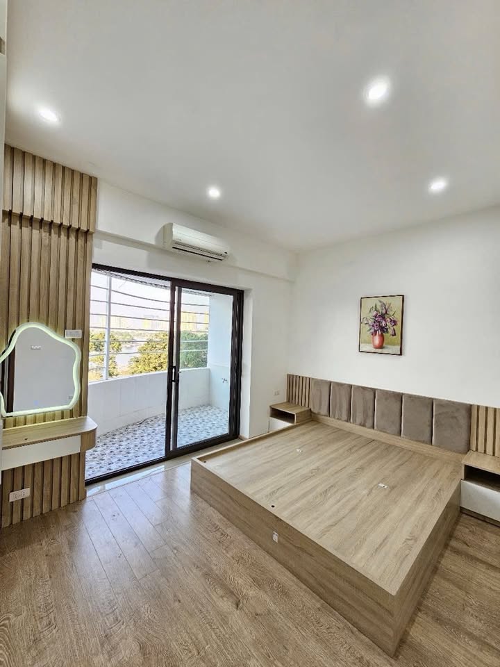 Căn hộ Định Công 80m² giá thỏa thuận - Sẵn sàng vào ở ngay!