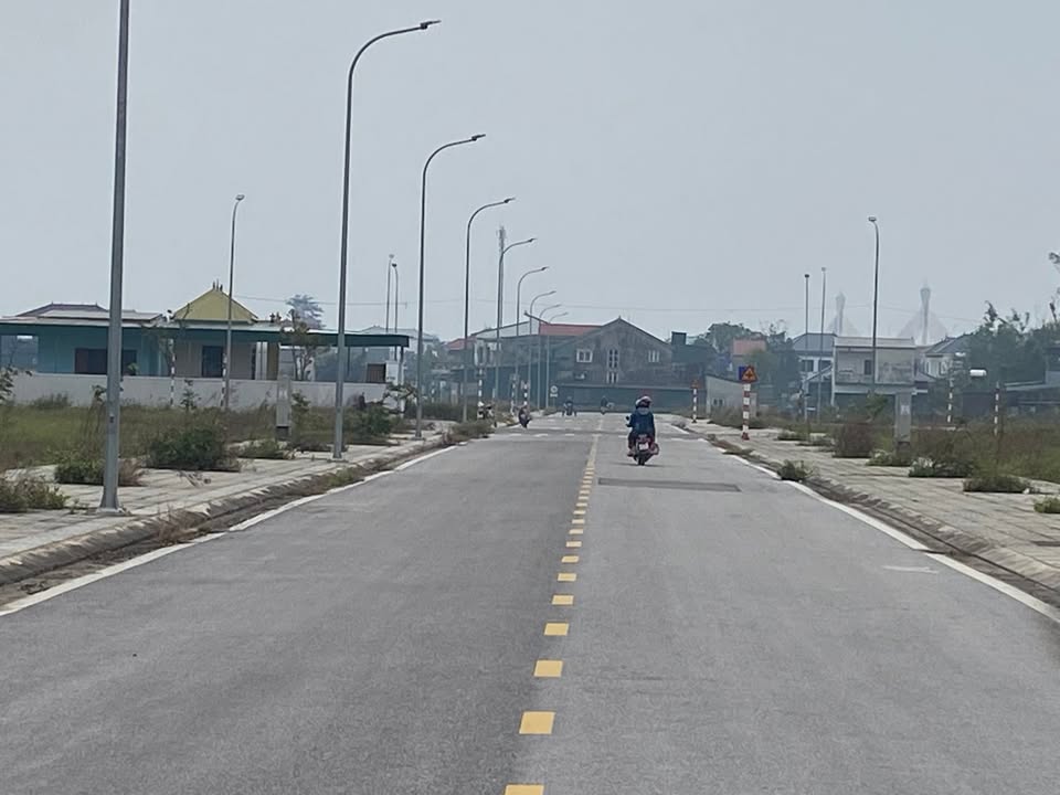 Đất nền Nghi Hòa Cửa Lò 200m² giá thỏa thuận - Vị trí đẹp, giao thông thuận lợi!