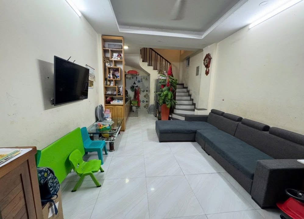 Nhà riêng cho thuê 153 Phú Đô, Từ Liêm, 30m² - Giá chỉ 11 triệu/tháng