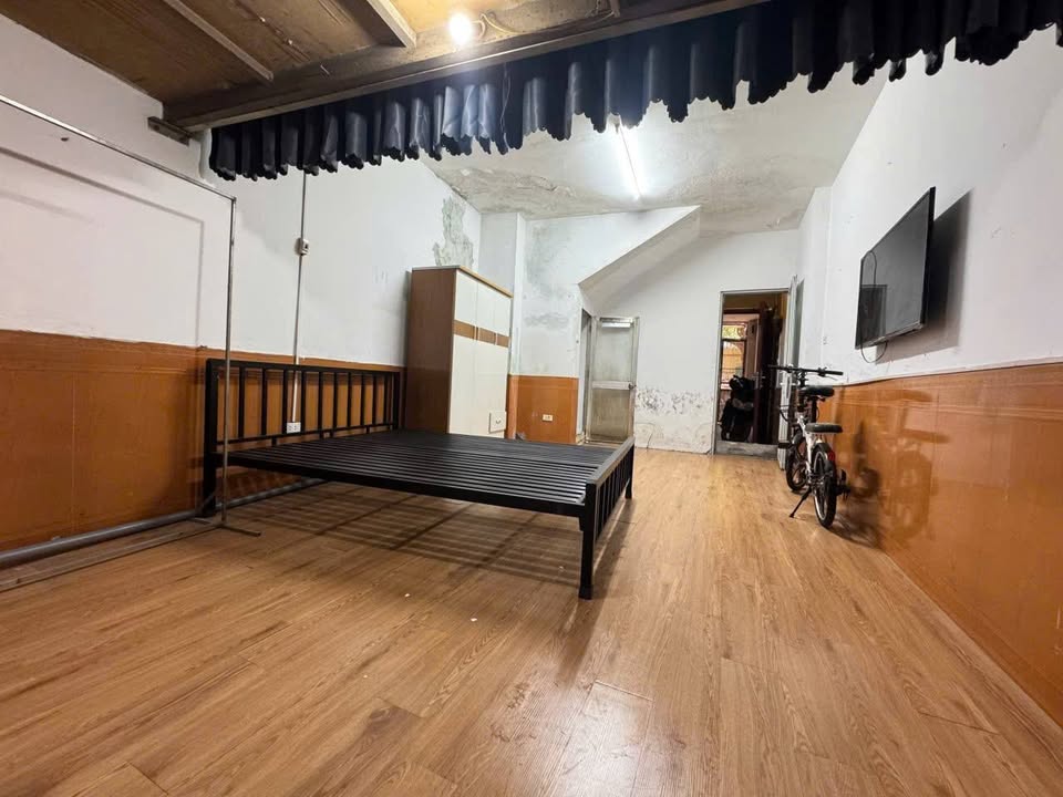 Phòng trọ cho thuê tại Cầu Giấy 35m² giá chỉ 3.5 triệu - An ninh tốt, tự do giờ giấc!