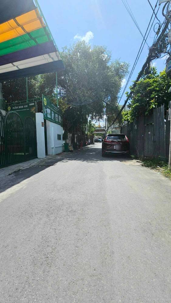 Nhà mặt tiền kinh doanh Lê Thị Hà, Tân Xuân, Hóc Môn 97.5m² - Giá chỉ 4.5 tỷ!