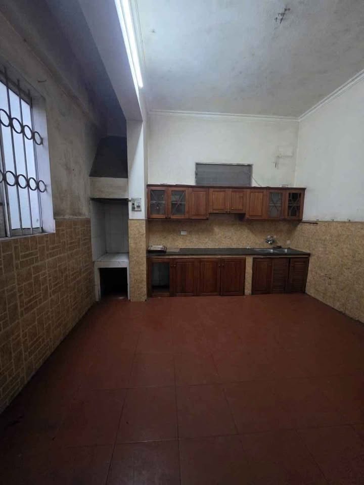 Nhà nguyên căn phố Đức Giang 3PN giá 7 triệu - Phù hợp ở và kinh doanh!