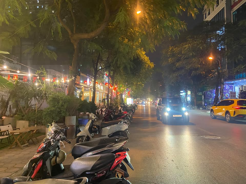 Nhà phố Bùi Quốc Khái, Hoàng Mai 55m² giá thỏa thuận - Mặt tiền 7m kinh doanh đỉnh cao!