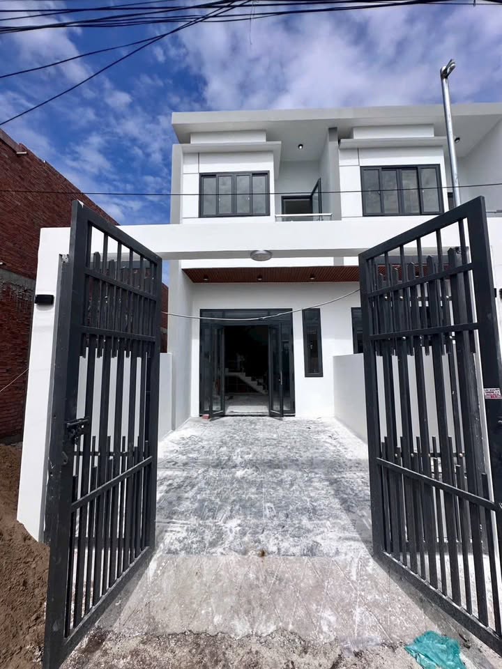 Nhà lầu Tân Triều 90m² chỉ 2 tỷ - Bán gấp, giá tốt cho khách thiện chí!