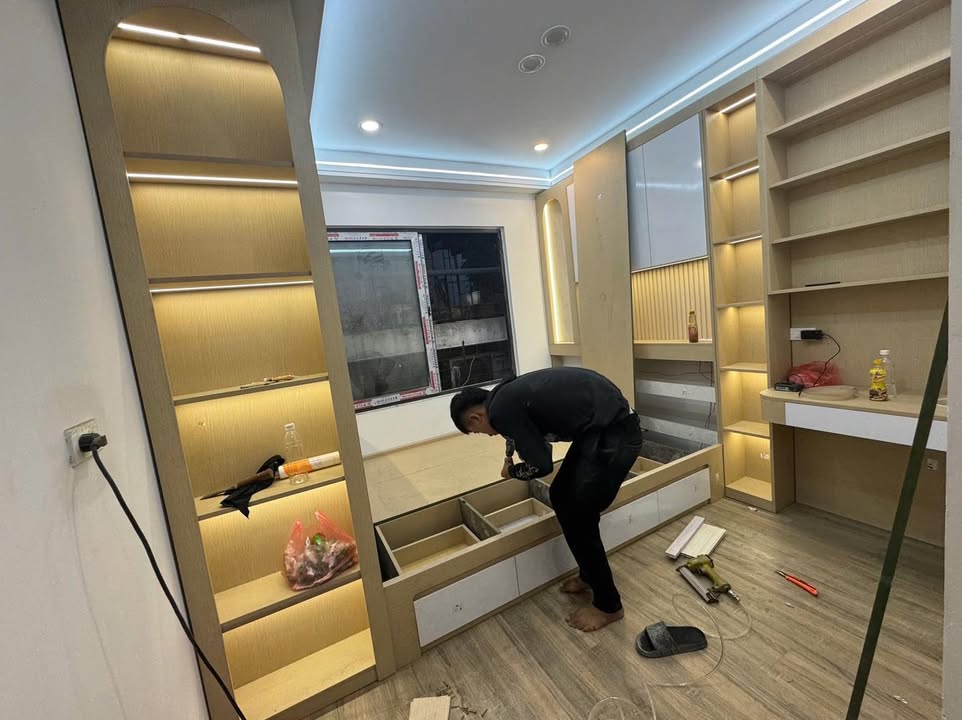 Nhà 5 tầng mới tại Hồng Mai, Hai Bà Trưng giá 6.38 tỷ - Sẵn sàng vào ở!