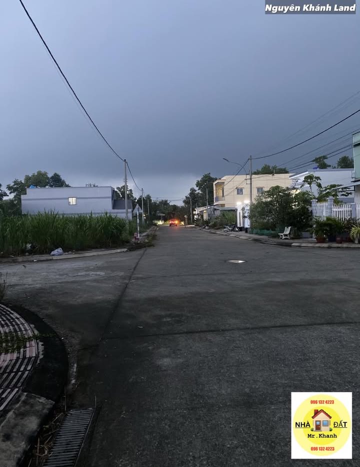 Đất nền TDC Phú Nhuận Bến Tre 110m² - Sổ đỏ chính chủ, giá tốt