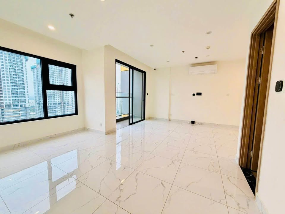 Căn hộ 2PN Beverly Solari Vinhomes Grand Park 69.2m² giá 4.38 tỷ - Cắt lỗ gấp!