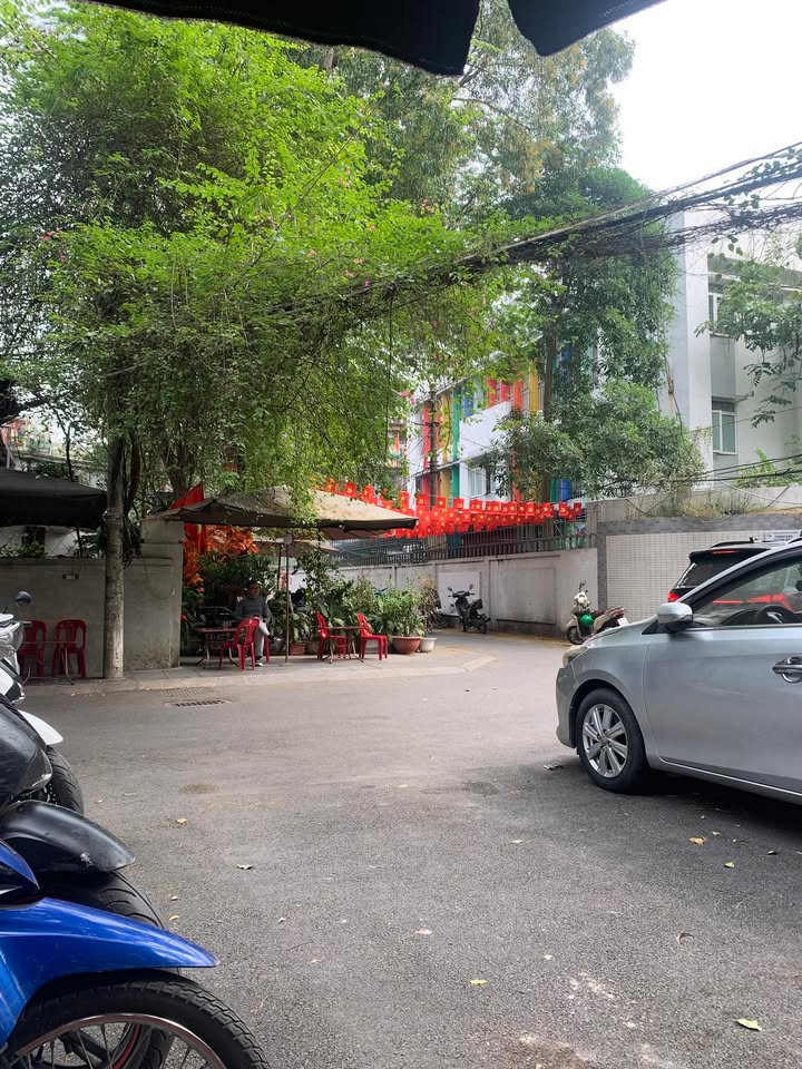 Đất Định Công Hoàng Mai 109m² giá 14.4 tỷ - Mặt tiền rộng, đường thảm nhựa đẹp!