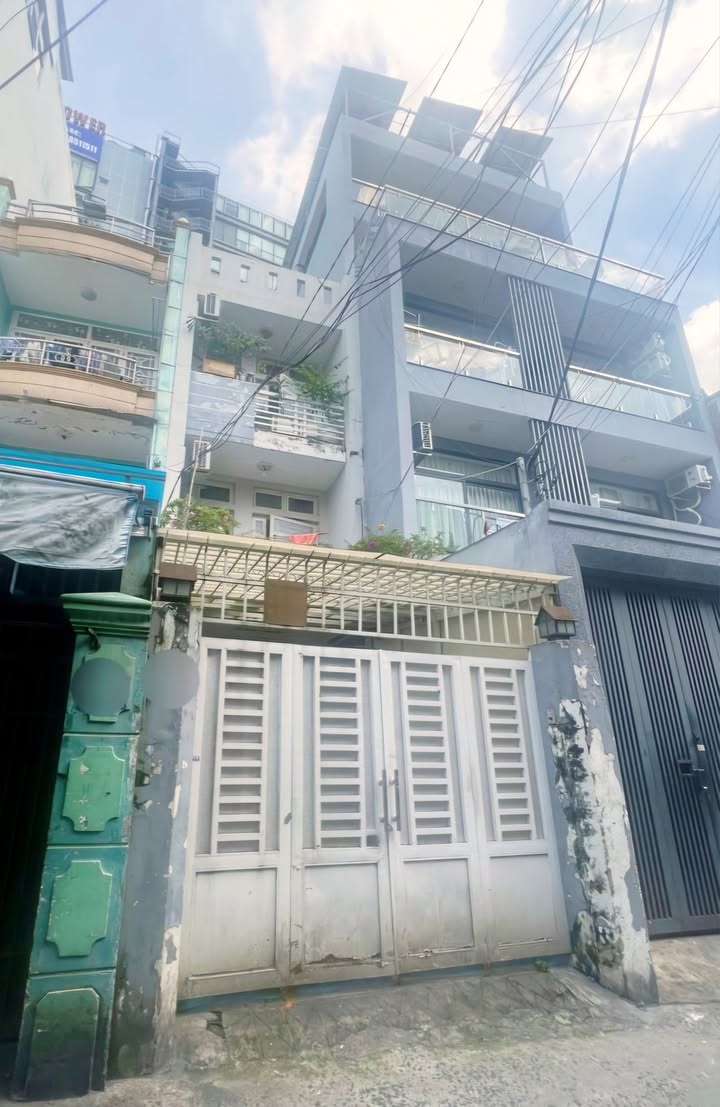 Nhà 3 tầng hẻm ô tô Dương Bá Trạc, Q8 - 93m² chỉ 12 tỷ, đầu tư sinh lời!