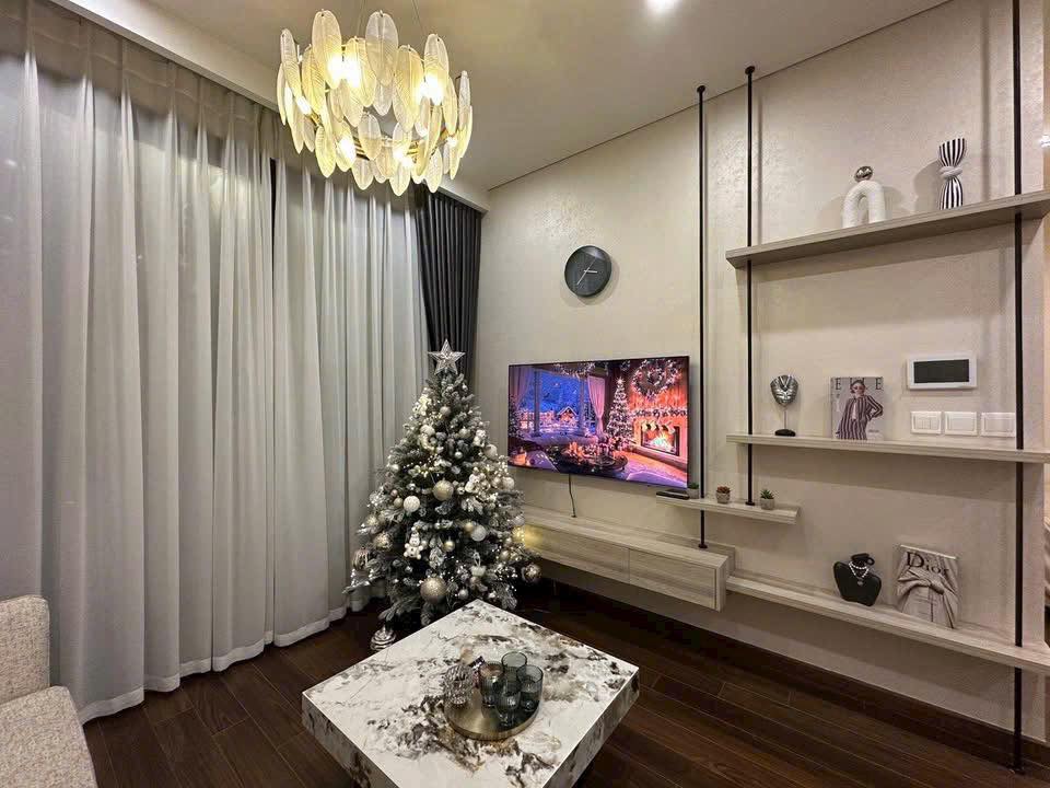 Căn hộ Vinhomes Green Bay 2PN giá 15.5 triệu - Vào ở ngay!