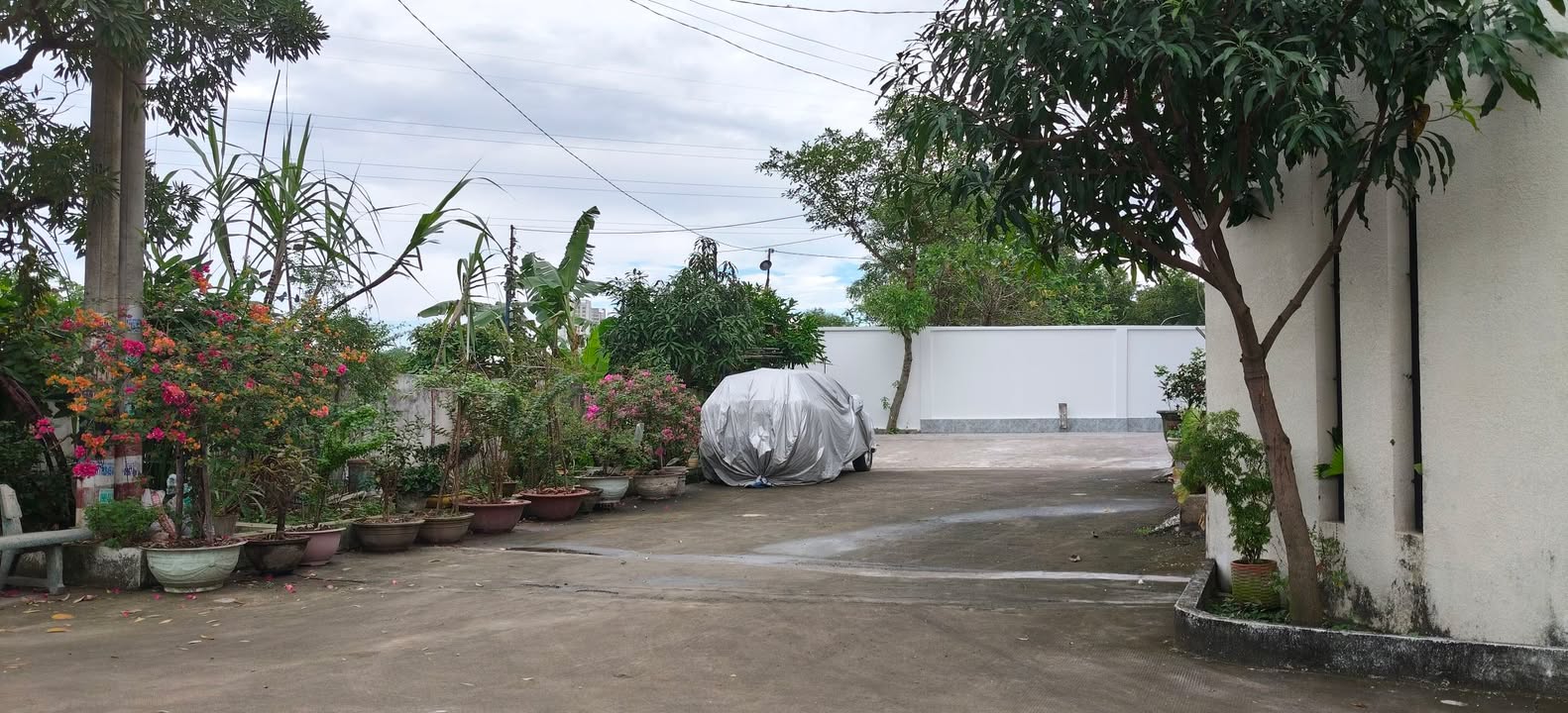 Đất nền Trường Thọ Thủ Đức 90m² giá 7 tỷ - Đường xe hơi tránh, gần ga Metro