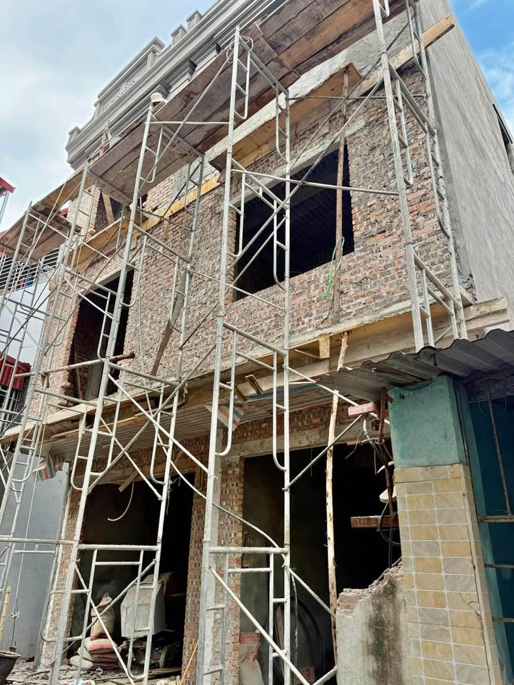 Nhà 3 tầng đường Phan Trứ, Lãm Hà 53m² giá 3.25 tỷ - Sổ đỏ chính chủ, cơ hội đầu tư tuyệt vời!